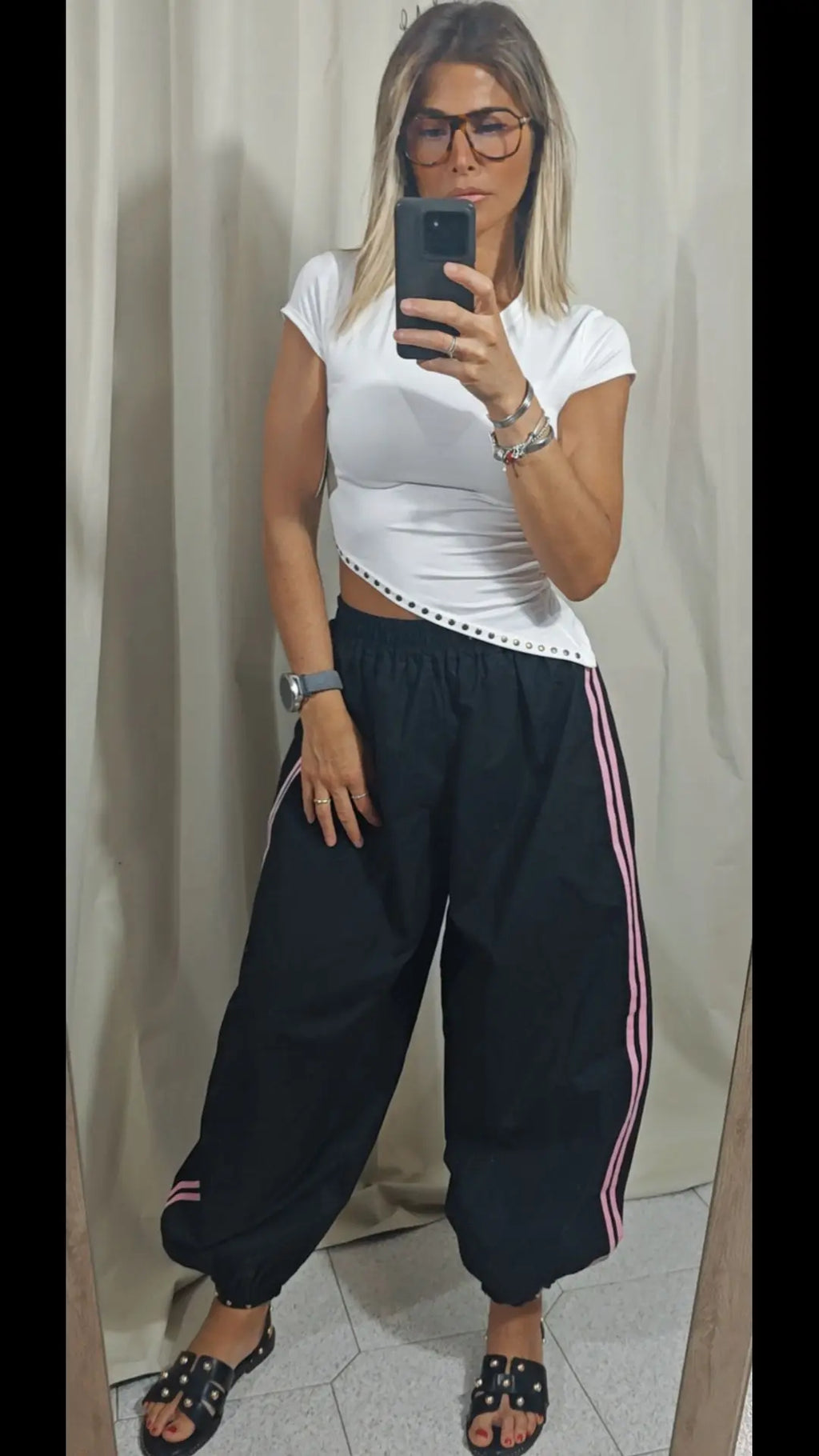 Maglia con borchie