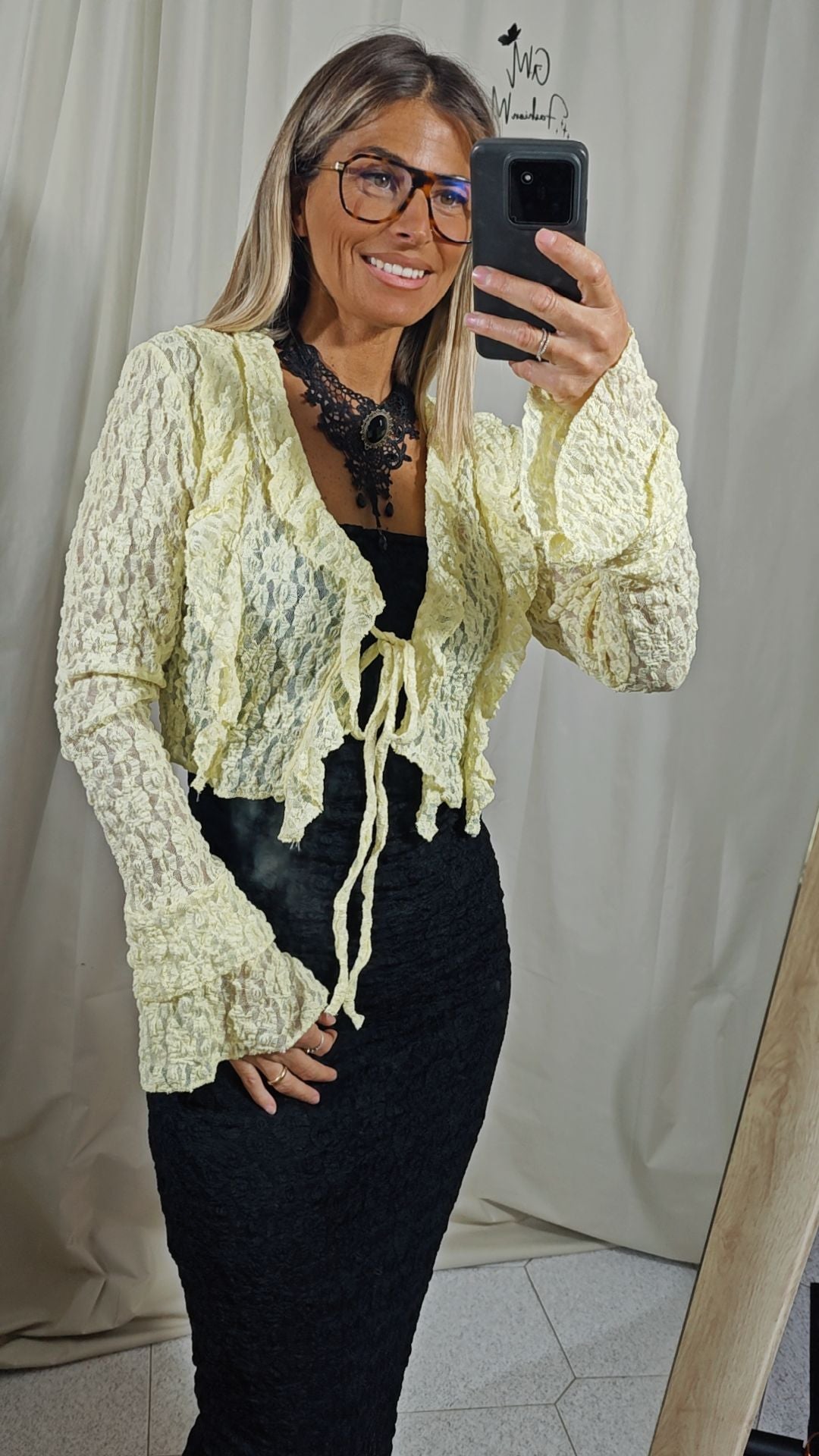 Maglia manica campana in pizzo