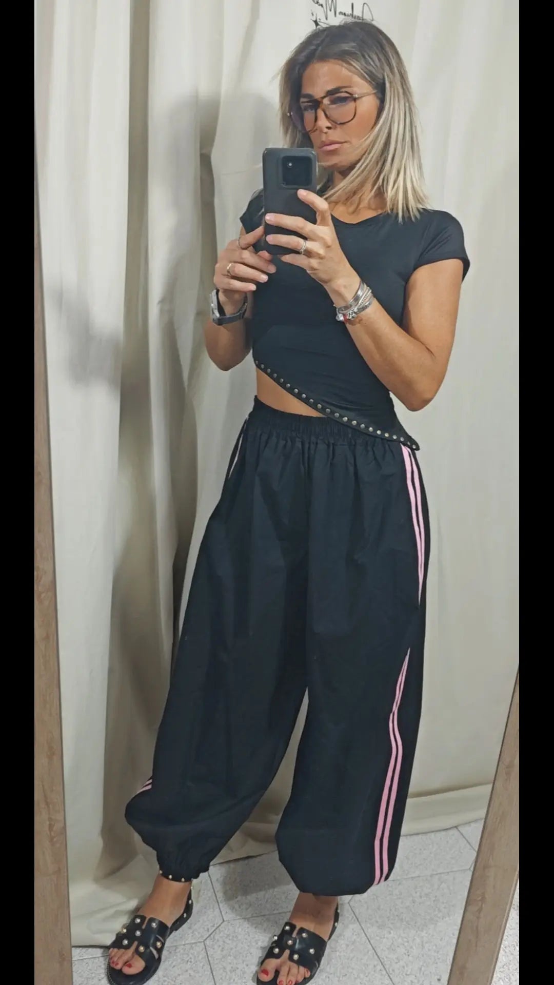 Maglia con borchie