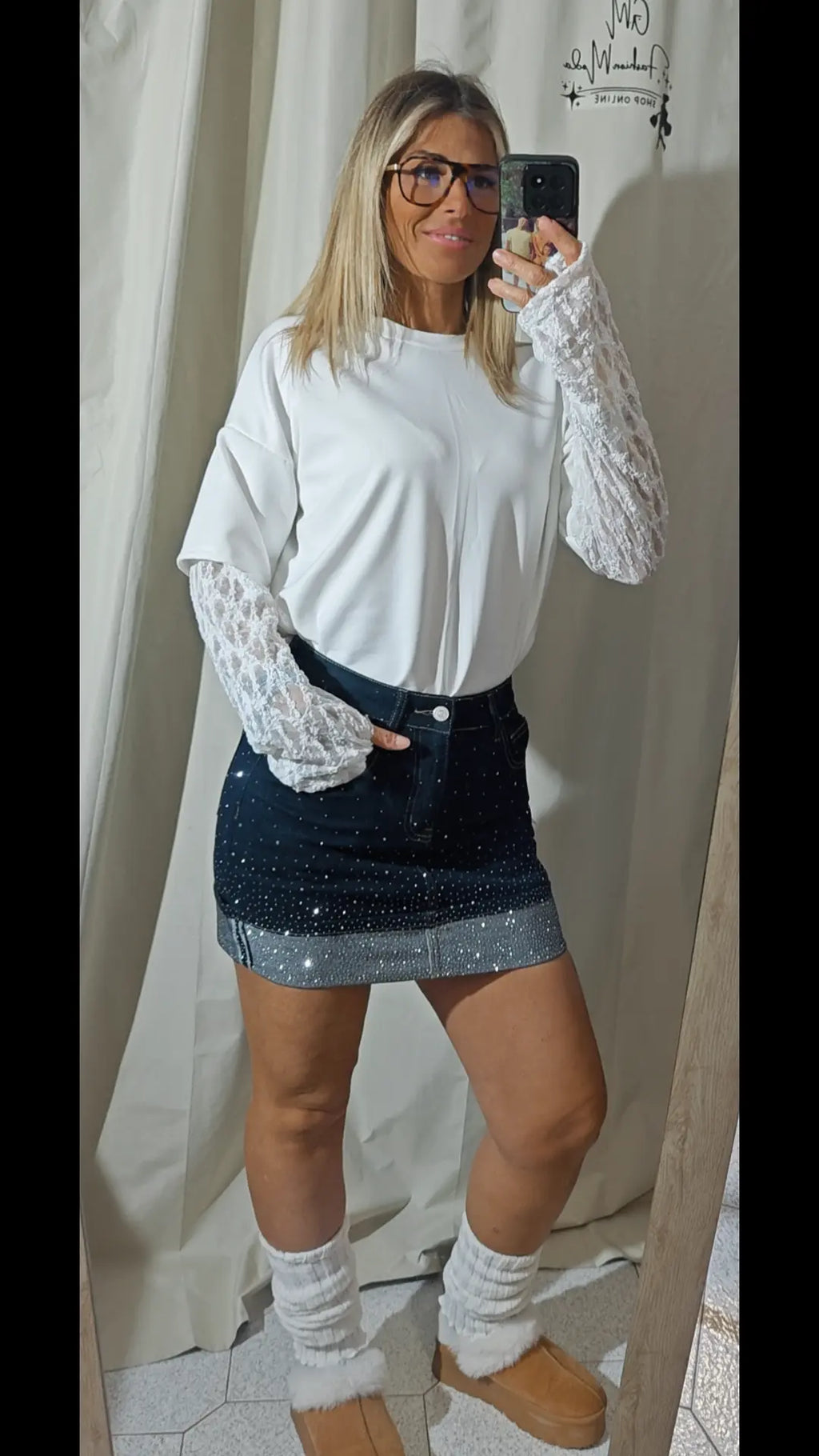 Maglia manica guanto in pizzo